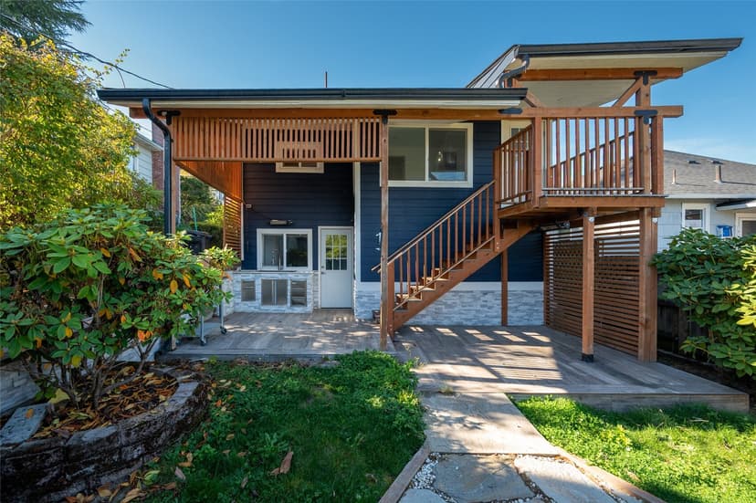 Property photo for 4434 28th Place W, Seattle photo 14
