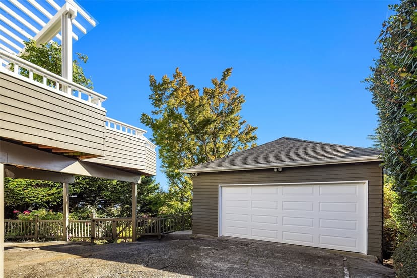 Property photo for 1429 33rd Avenue S, Seattle photo 37