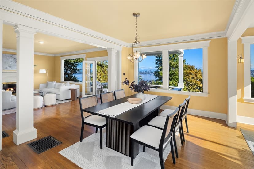 Property photo for 1429 33rd Avenue S, Seattle photo 12