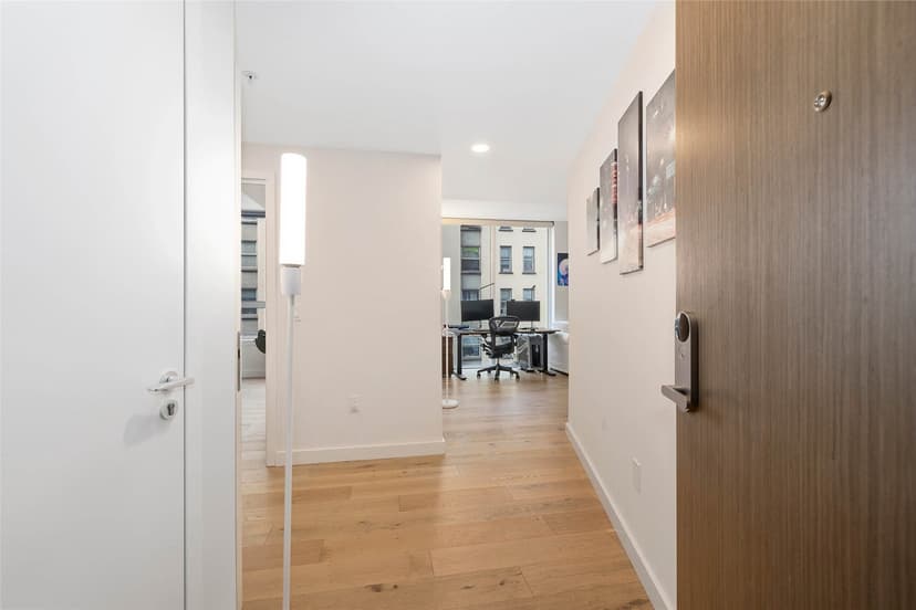 Property photo for 121 Stewart Street #501, Seattle photo 3