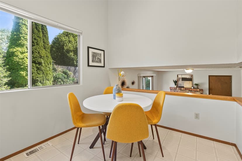 Property photo for 25312 45th Avenue S, Kent photo 11