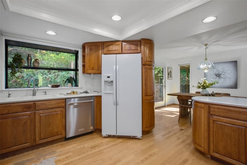 Property photo for 3811 SW Orchard Street, Seattle photo 11