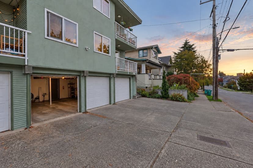 Property photo for 506 N 45th Street #302, Seattle photo 13