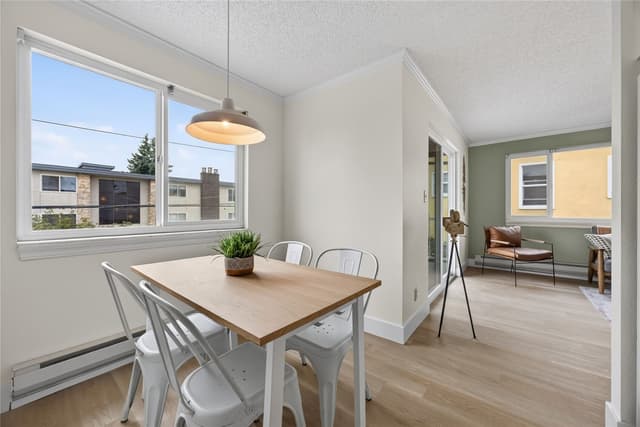 Property photo for 506 N 45th Street #302, Seattle photo 3