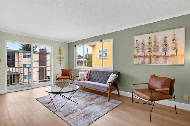 Property photo for 506 N 45th Street #302, Seattle photo 4