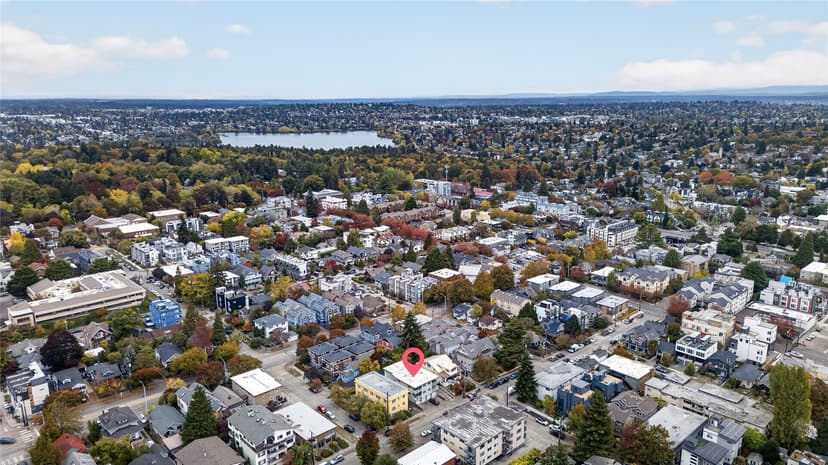 Property photo for 506 N 45th Street #302, Seattle photo 17