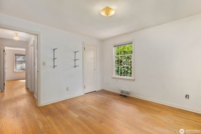 Property photo for 9525 7th Avenue NW, Seattle photo 12