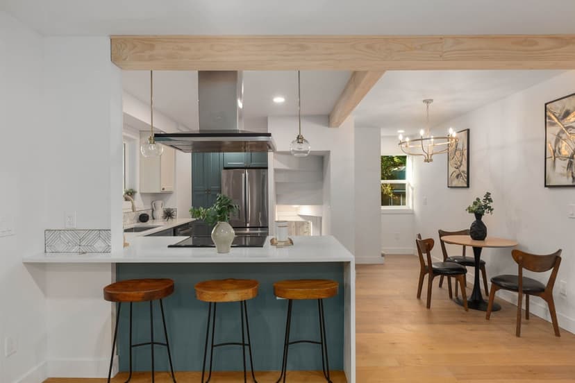 Property photo for 512 NW 44th Street, Seattle photo 12