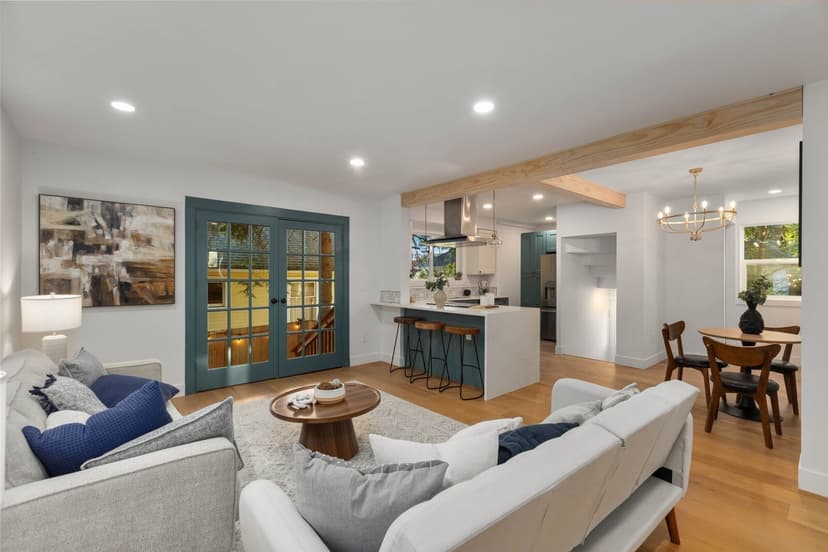 Property photo for 512 NW 44th Street, Seattle photo 5