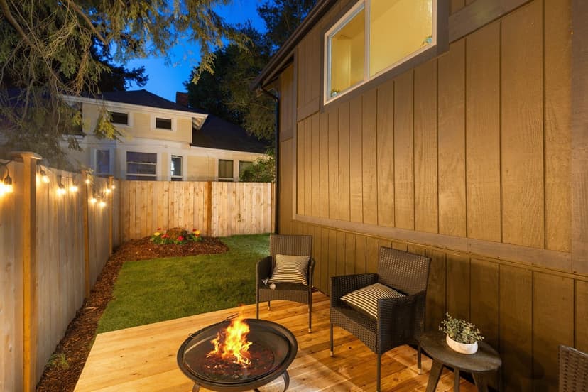 Property photo for 512 NW 44th Street, Seattle photo 32
