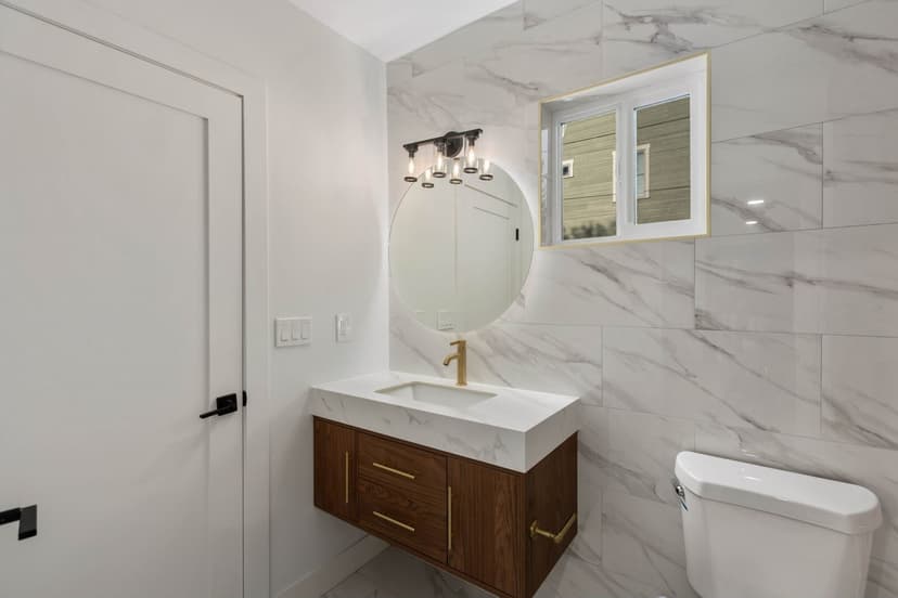 Property photo for 512 NW 44th Street, Seattle photo 14