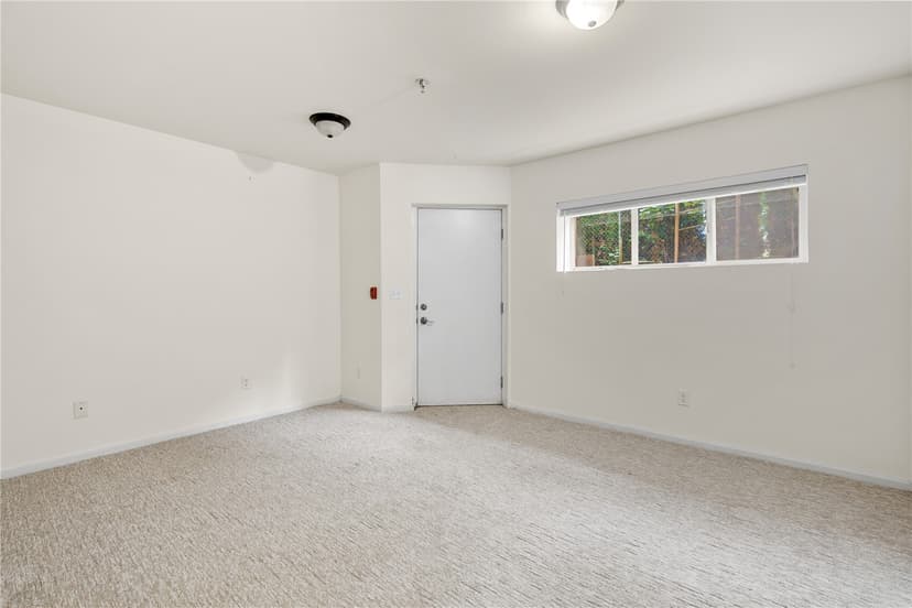 Property photo for 11570 Stone Avenue N #103A, Seattle photo 29