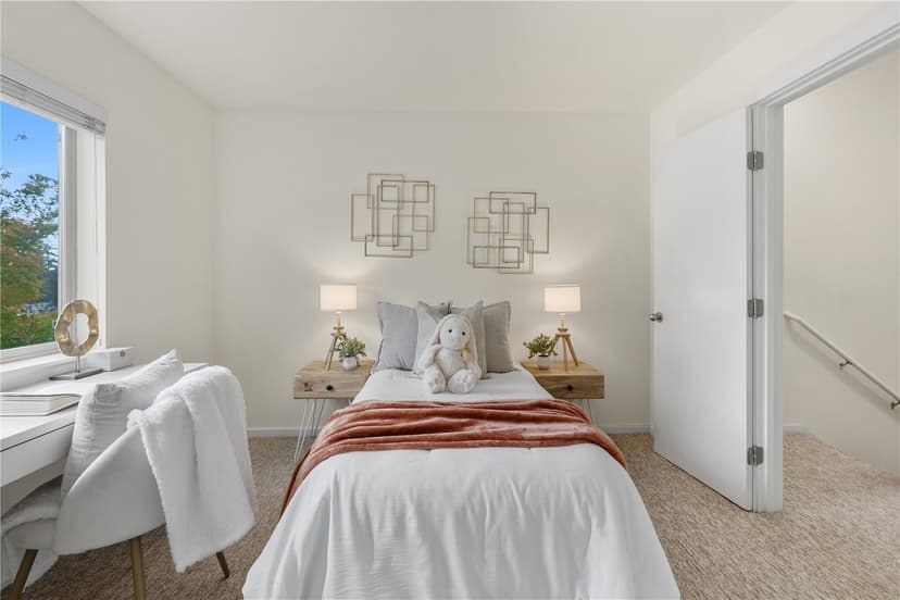 Property photo for 11570 Stone Avenue N #103A, Seattle photo 27