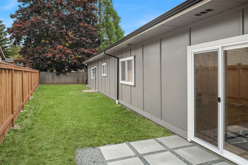 Property photo for 7718 51st Avenue NE, Marysville photo 20