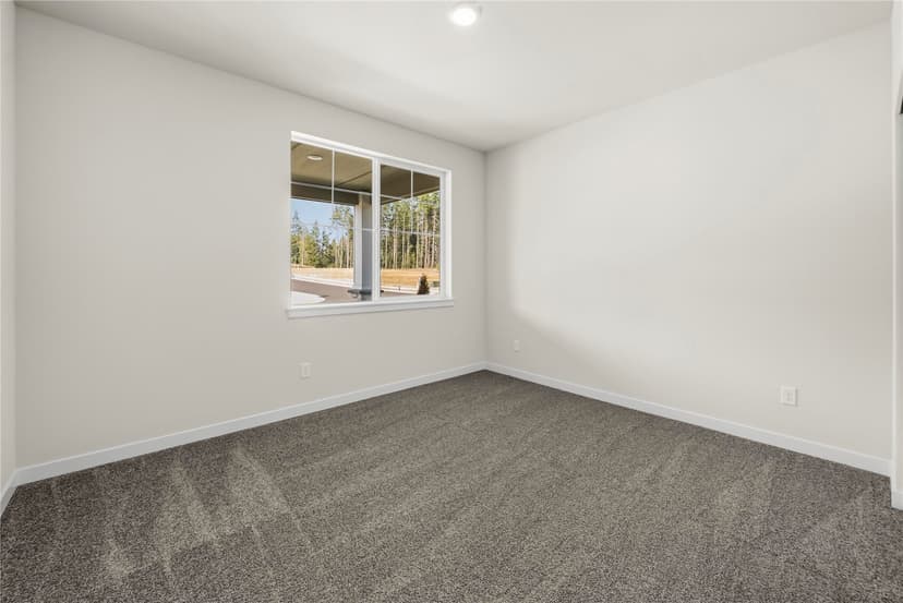Property photo for 13935 207th Avenue E, Bonney Lake photo 3