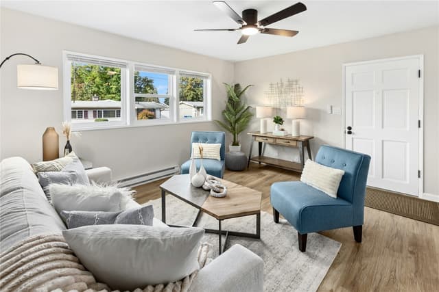 Property photo for 670 Dayton Avenue NE, Renton photo 4