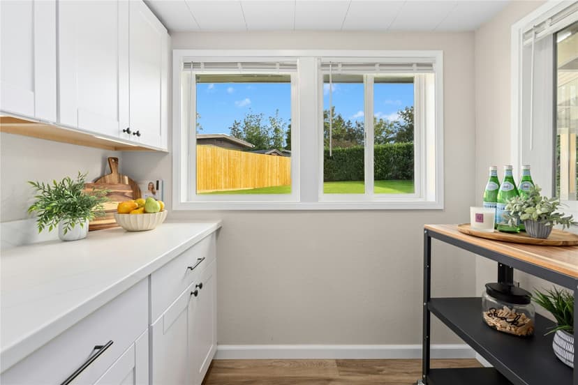 Property photo for 670 Dayton Avenue NE, Renton photo 13