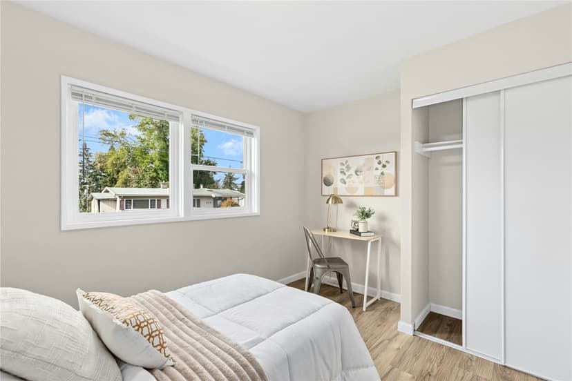 Property photo for 670 Dayton Avenue NE, Renton photo 18