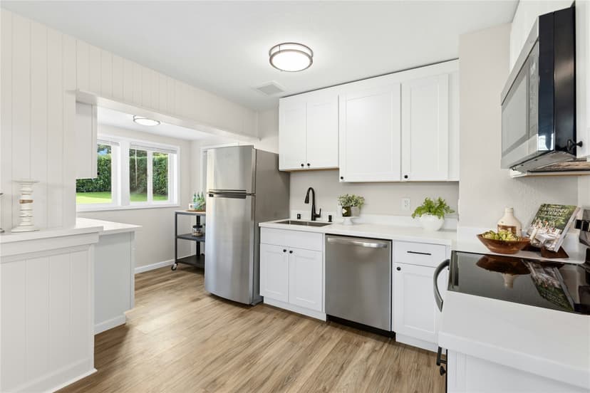Property photo for 670 Dayton Avenue NE, Renton photo 10