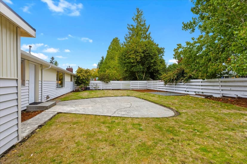 Property photo for 23107 84th Avenue W, Edmonds photo 18