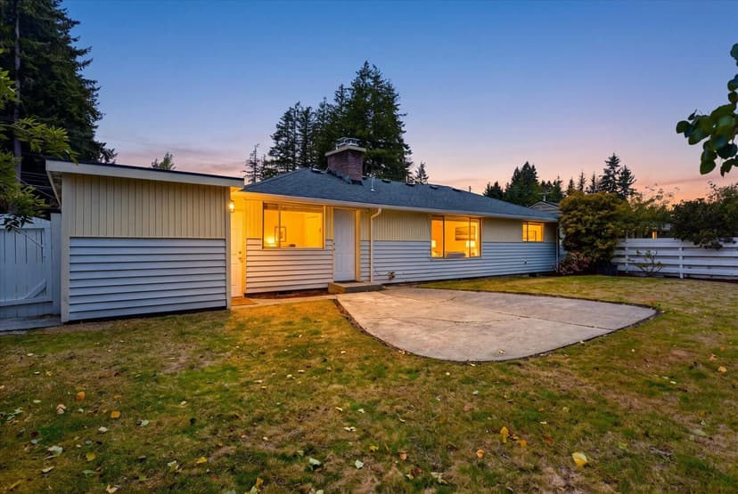 Property photo for 23107 84th Avenue W, Edmonds photo 2