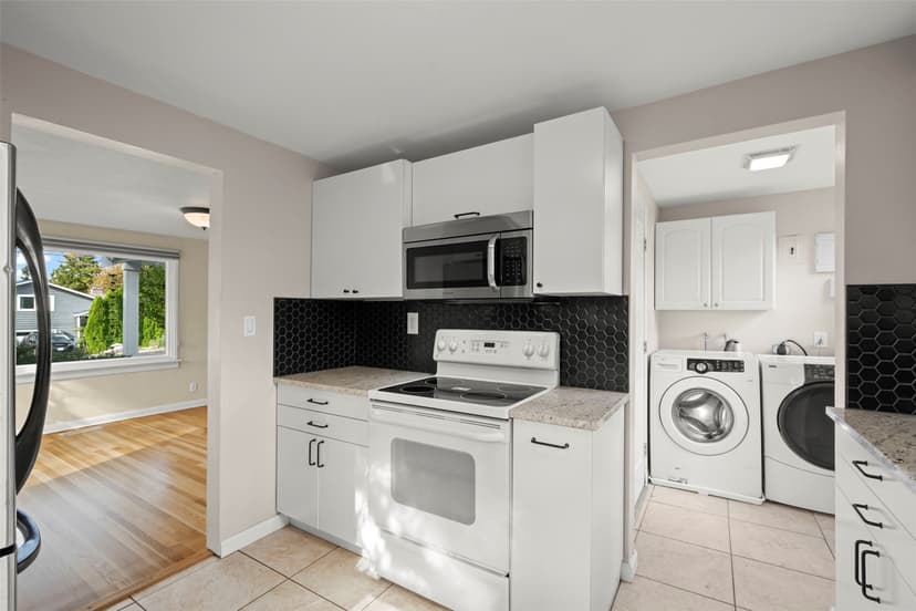Property photo for 16824 37th Avenue S, SeaTac photo 14