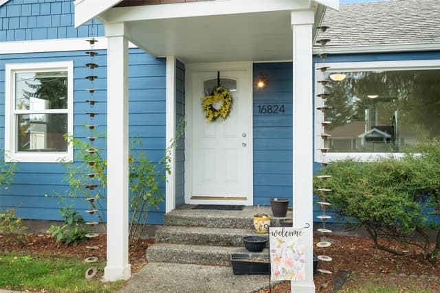 Property photo for 16824 37th Avenue S, SeaTac photo 2