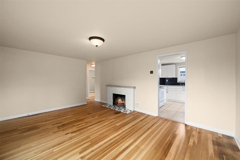 Property photo for 16824 37th Avenue S, SeaTac photo 8