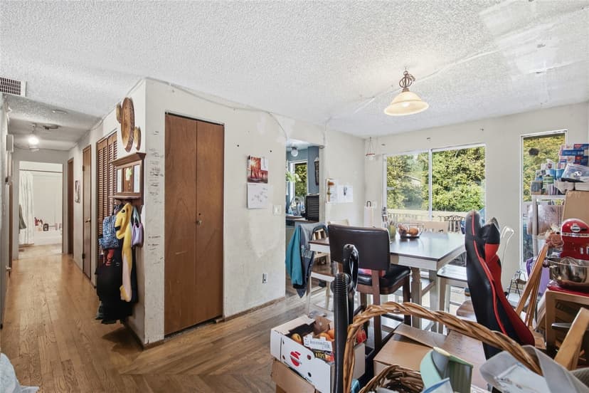 Property photo for 18232 SE 147th Street, Renton photo 8