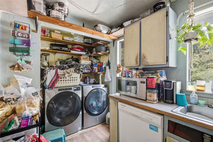 Property photo for 18232 SE 147th Street, Renton photo 13