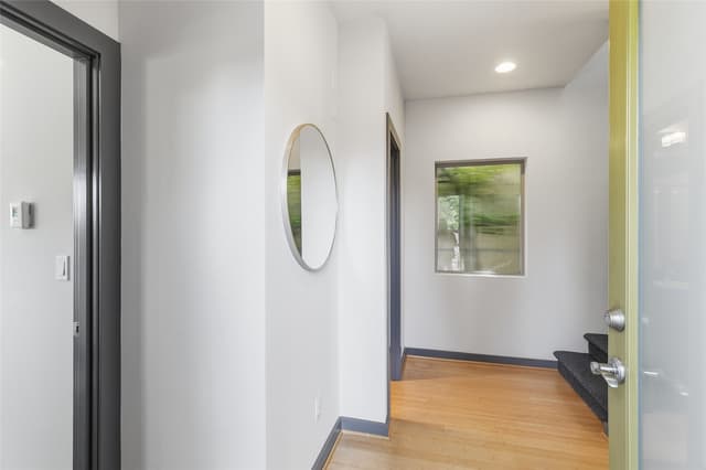 Property photo for 2105 N 89th Street, Seattle photo 3