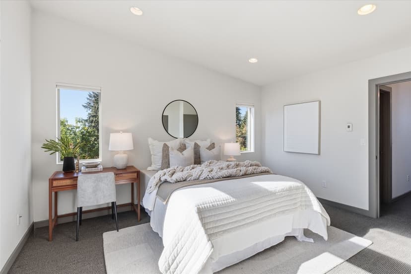 Property photo for 2105 N 89th Street, Seattle photo 15