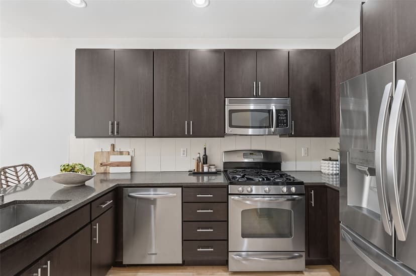 Property photo for 2105 N 89th Street, Seattle photo 13