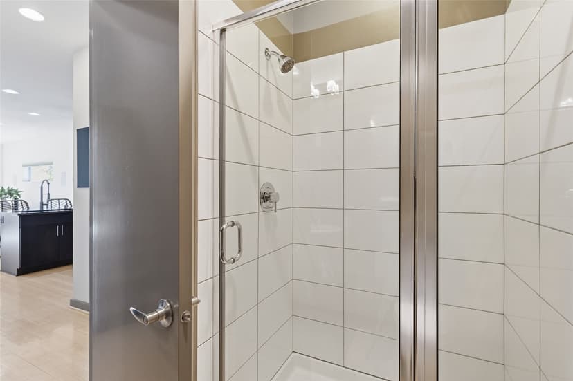 Property photo for 2105 N 89th Street, Seattle photo 6