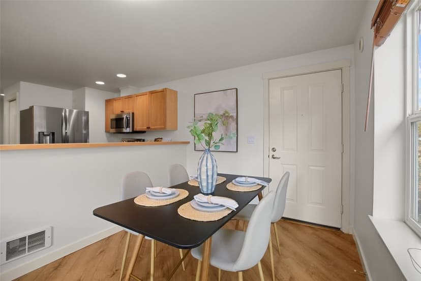 Property photo for 11920 98th Avenue NE #301, Kirkland photo 14