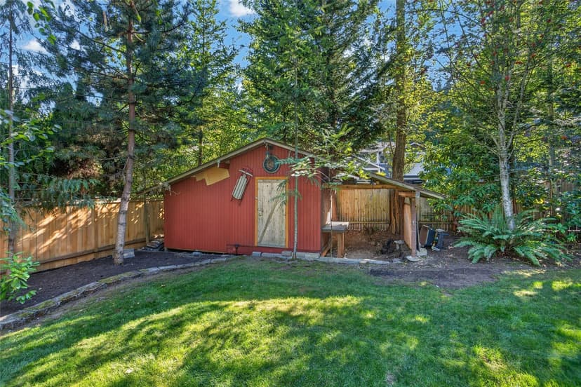 Property photo for 6 156th Place SW, Bothell photo 29