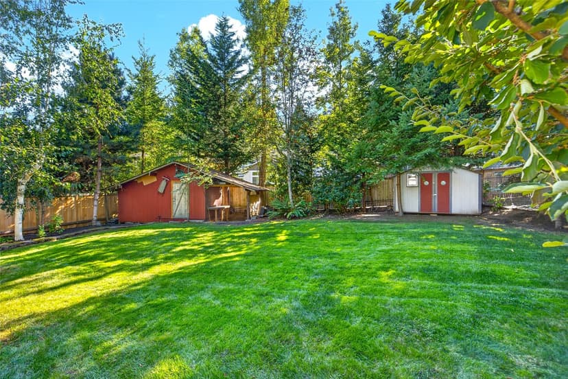 Property photo for 6 156th Place SW, Bothell photo 28