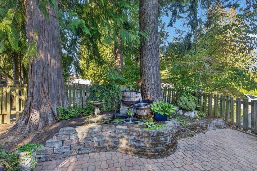 Property photo for 6 156th Place SW, Bothell photo 24