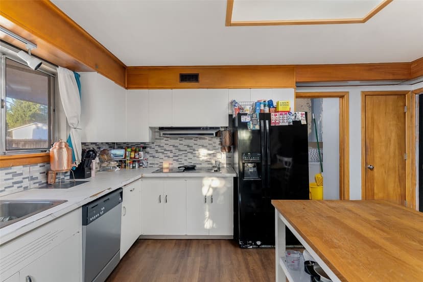 Property photo for 402 Pike Street NE, Auburn photo 14