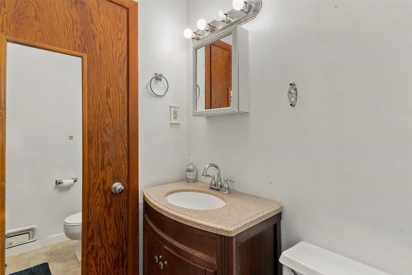 Property photo for 402 Pike Street NE, Auburn photo 24