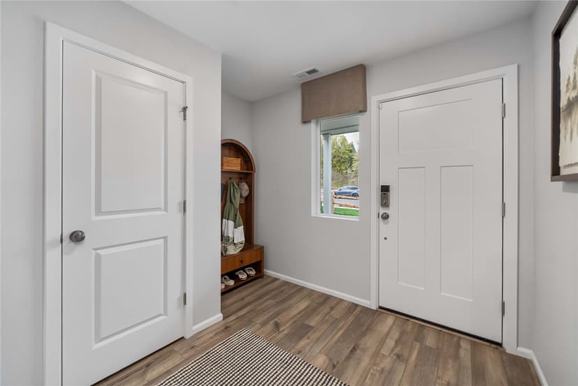 Property photo for 17428 14th Drive NE, Marysville photo 6
