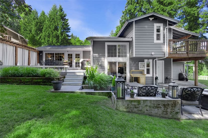 Property photo for 860 Valley View Place SW, Issaquah photo 21