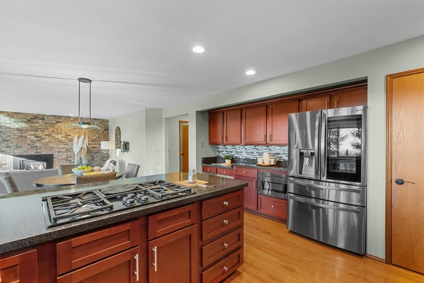 Property photo for 17315 102nd Avenue NE, Bothell photo 10