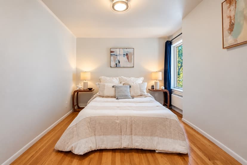 Property photo for 530 W Olympic Place #206, Seattle photo 13