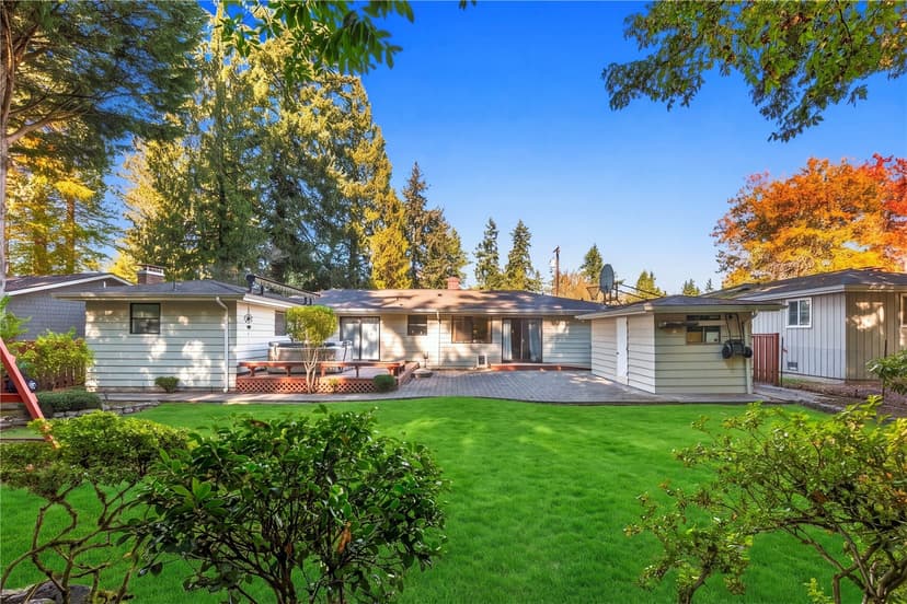 Property photo for 12441 NE 2nd Street, Bellevue photo 10