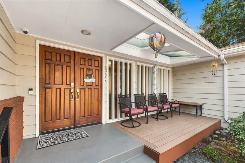 Property photo for 12441 NE 2nd Street, Bellevue photo 5