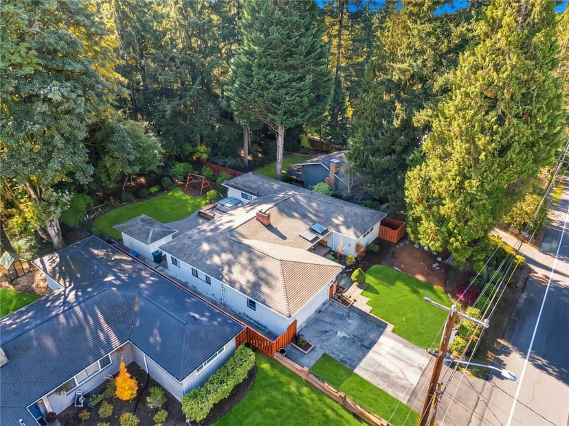 Property photo for 12441 NE 2nd Street, Bellevue photo 19
