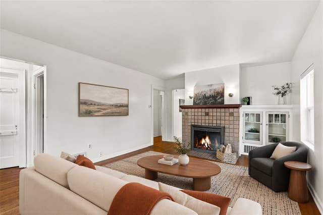 Property photo for 5756 25th Avenue NE, Seattle photo 5