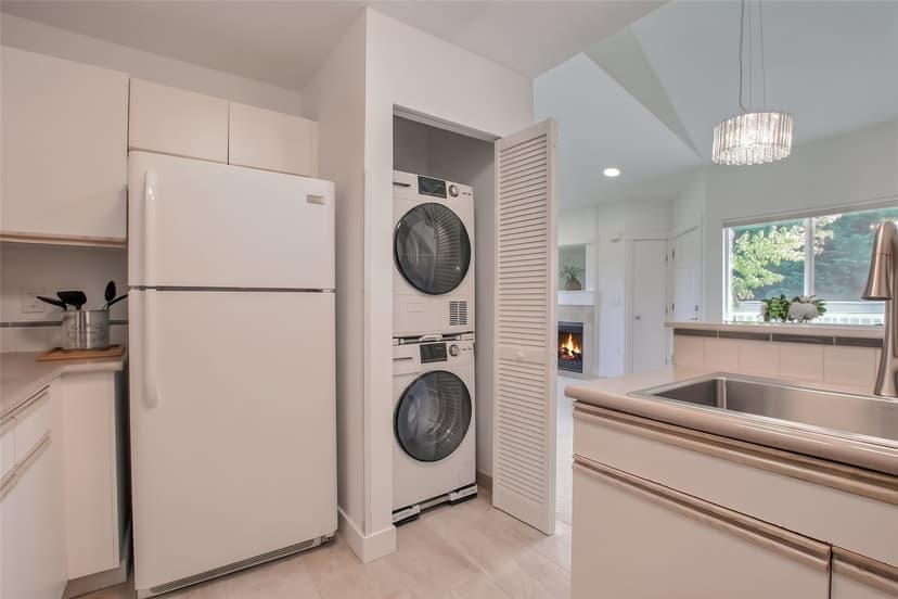 Property photo for 11130 SE 208th St #M-202, Kent photo 12