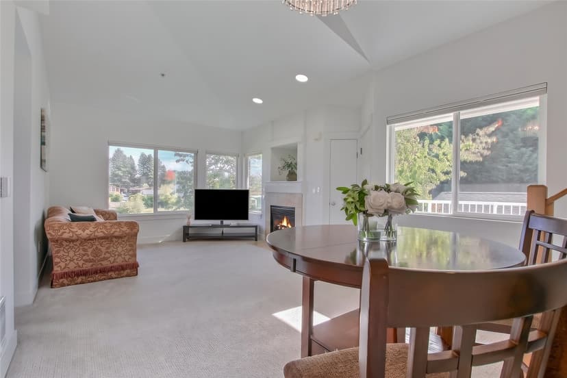 Property photo for 11130 SE 208th St #M-202, Kent photo 8